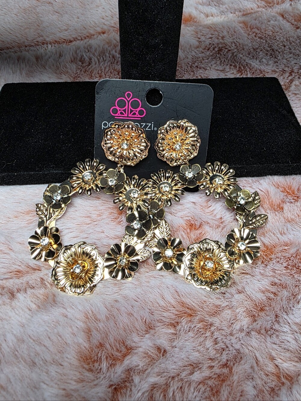 Paparazzi Gold Floral Hoop Earrings